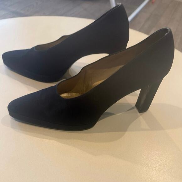 Vintage Yves Saint Laurent Black Platform Heel Pumps Size 8 - Picture 3 of 10